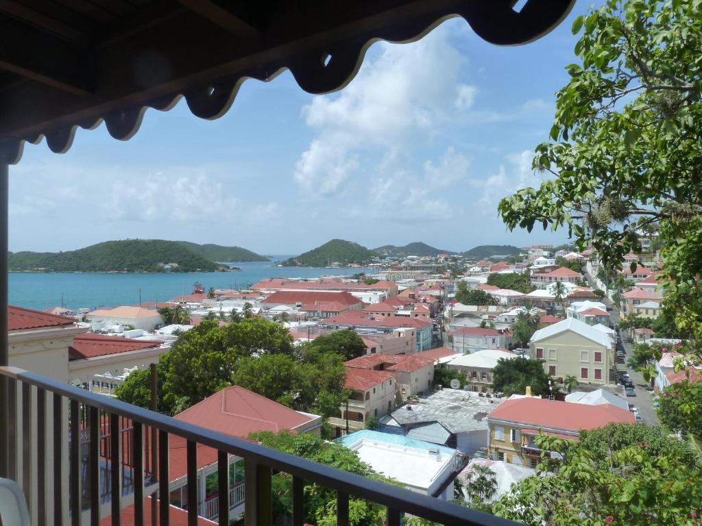 Galleon House Hotel Charlotte Amalie Room photo